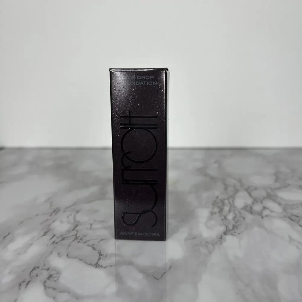 New in Box Surratt Beauty Dew Drop Foundation Light to Med Coverage Shade‎ 15